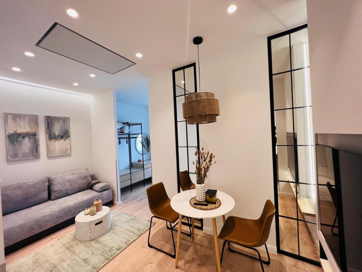 Zeus Design Apartment Schlosspark Schoenbrunn Wiedeń Zewnętrze zdjęcie