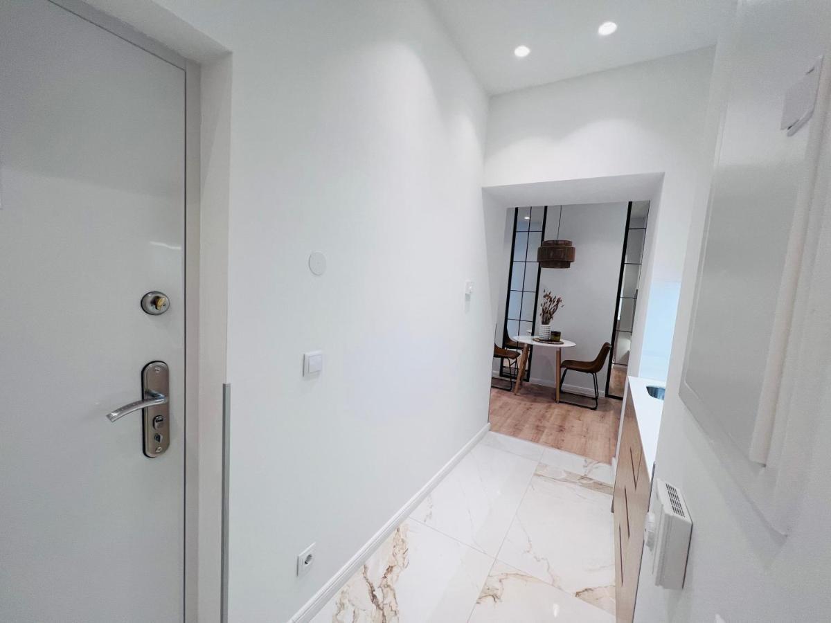 Zeus Design Apartment Schlosspark Schoenbrunn Wiedeń Zewnętrze zdjęcie